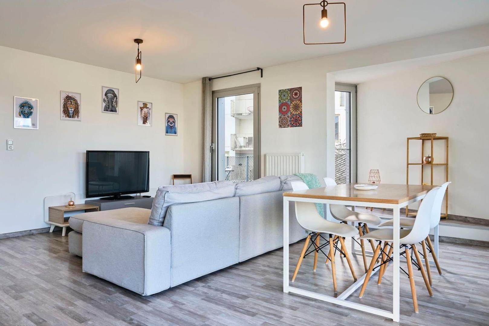 Proche Metro & 2 Balcons + Parking Appartement Rijsel